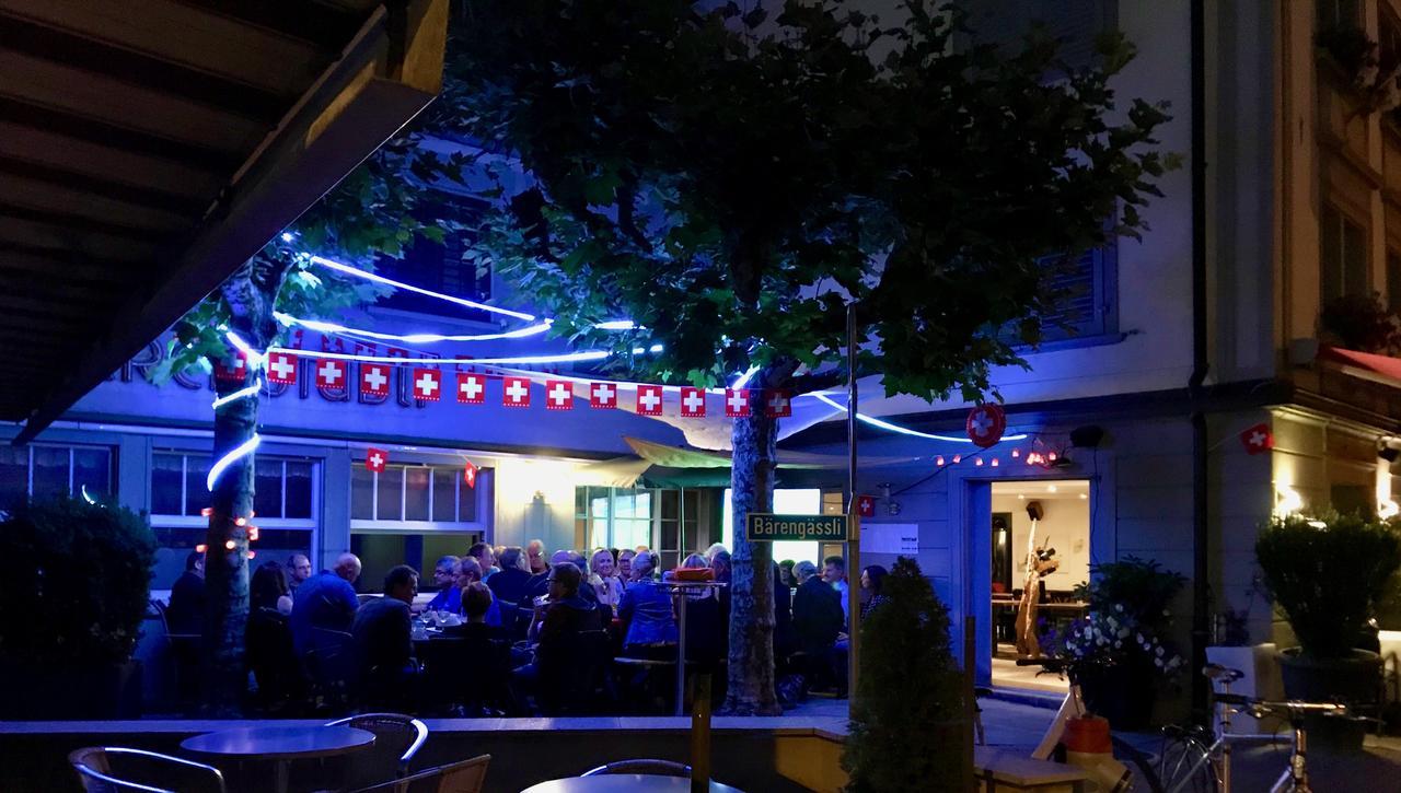 Hotel Bären Lachen Exteriör bild
